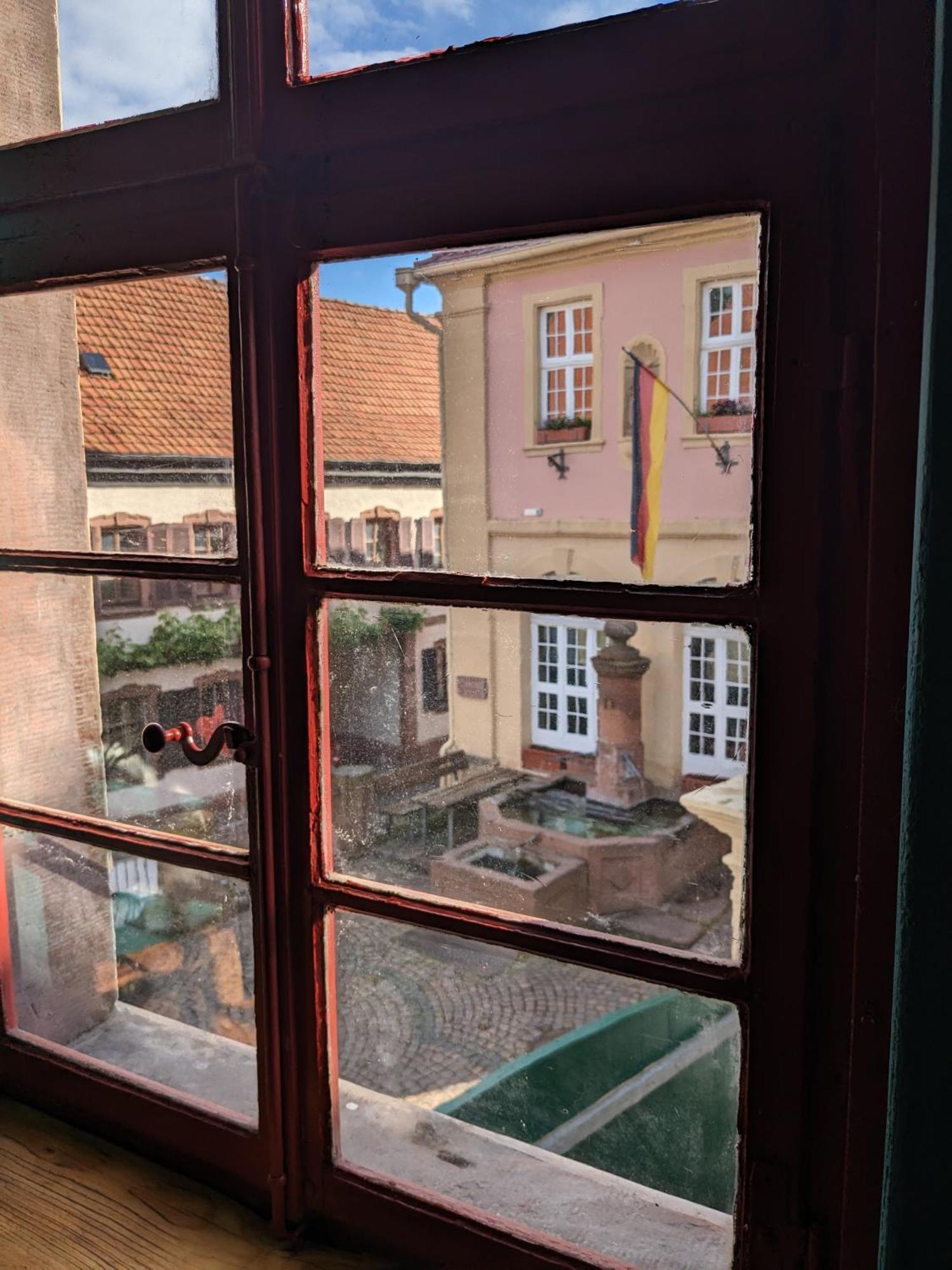 Im Kraemerladen Neustadt an der Weinstrasse Exterior photo